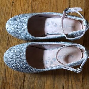 Olive & Edie Sassy Heelank Strap Dress Shoes